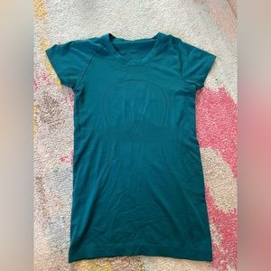 Green/teal Swiftly Tech Lululemon Top